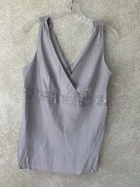 Envision Studio Silky Gray Sleeveless V-Neck Blouse with Sequins Details Medium